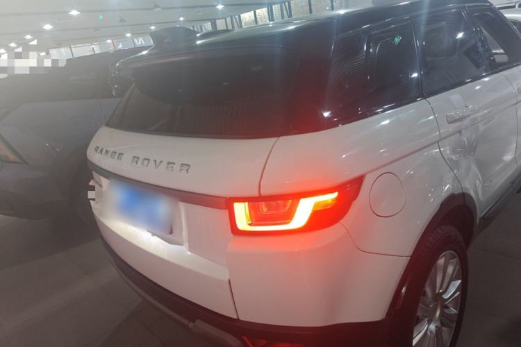 Used Land Rover Range Rover Evoque 2017 2.0T SE Smart Glow Edition
