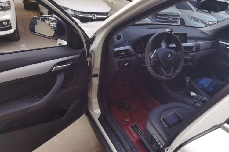 Used BMW X1 2016 sDrive18Li Premium Edition
