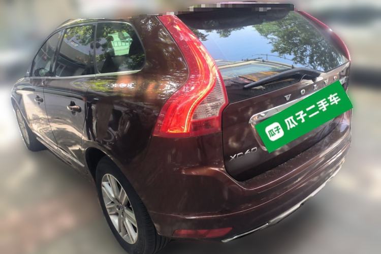 Used Volvo XC60 2015 T5 Smart Upgrade Model
