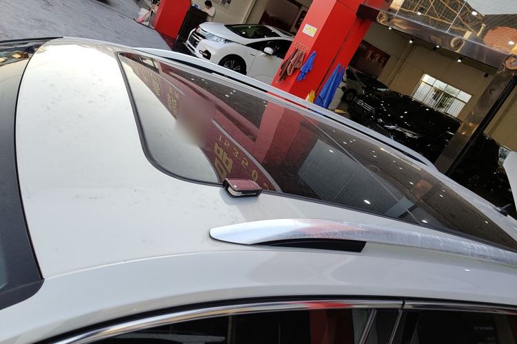 Used Volkswagen Tiguan L 2019 330TSI Automatic Two-Wheel Drive Panoramic Comfort Edition China VI Standard
