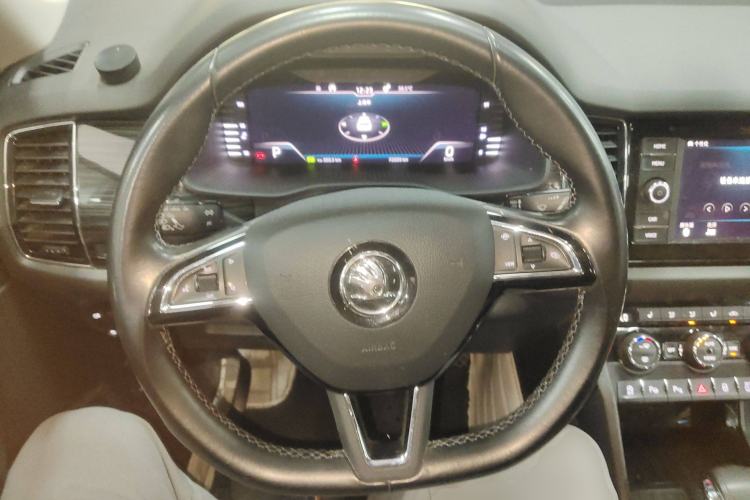 Used Skoda Kodiaq GT 2019 TSI330 Two-Wheel-Drive Luxury Edition China VI Standard
