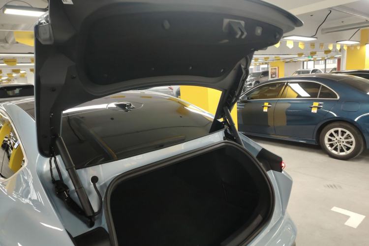 Used Nio ET5 2024 75 kWh
