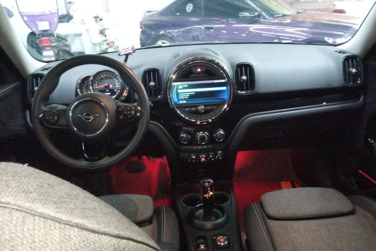 Used  Countryman 2019 1.5T COOPER ALL4 Classic Weekend Travel Edition
