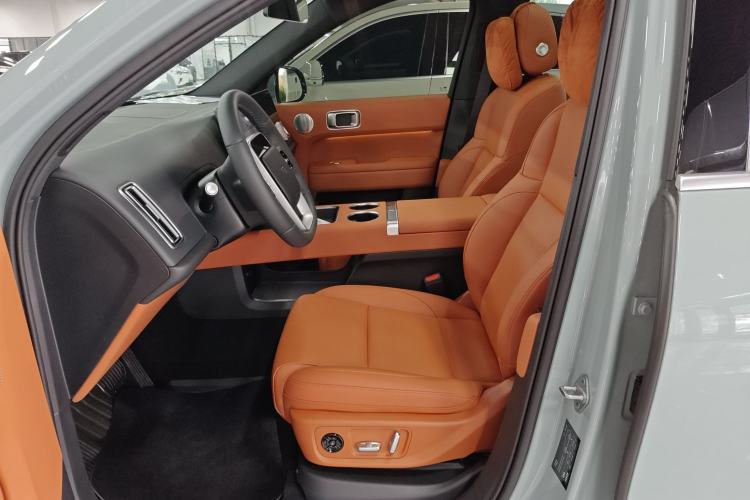 Used Li Auto L6 2025 Pro Smart Refresh Edition
