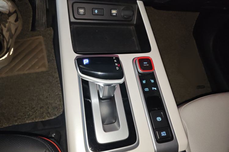 Used Hyundai ix35 2023 Musso 2.0L Flagship Edition TOP
