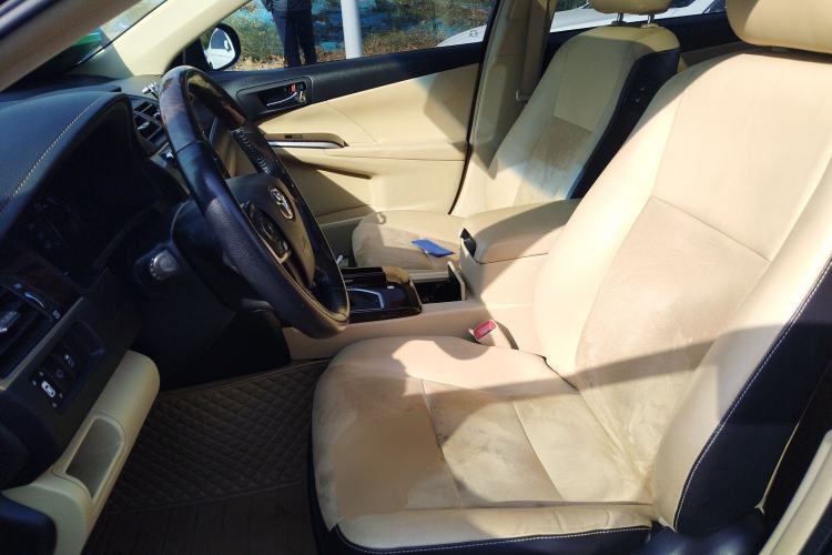 Used Toyota Camry 2016 2.5G 10th Anniversary Deluxe Navigation Edition
