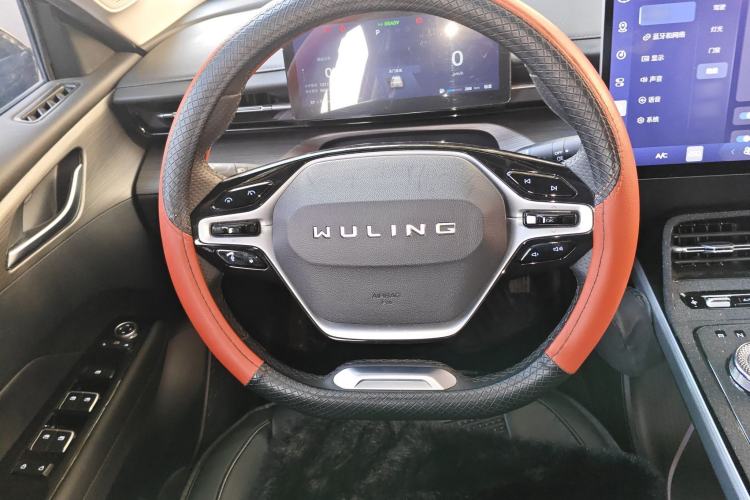 Used Wuling Xingguang 2023 150 Advanced Edition
