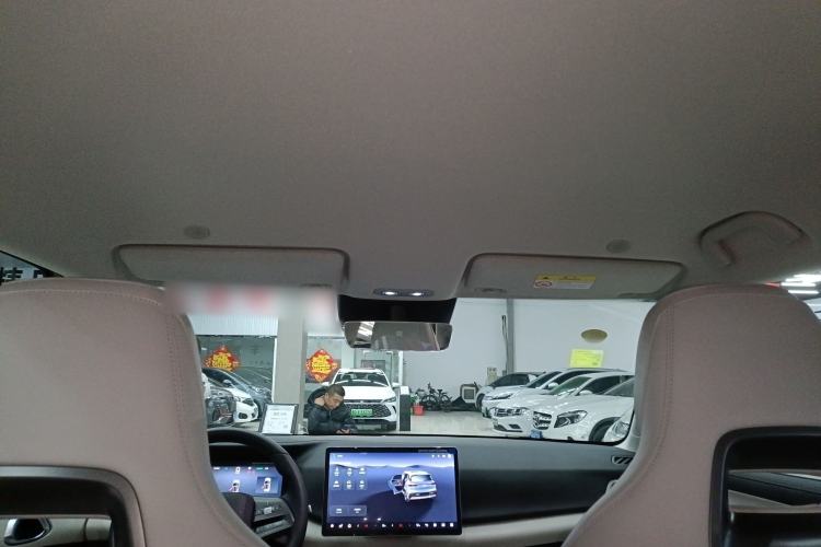 Used BYD Yuan UP 2025 Intelligent Driving Version 401 km Leading Edition
