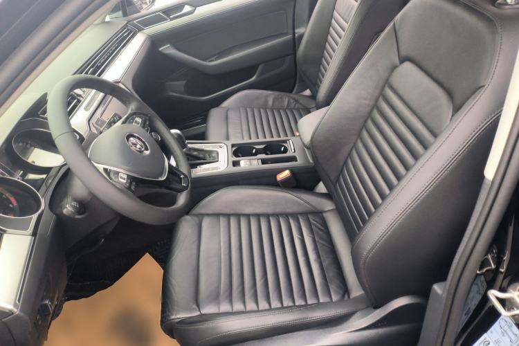 Used Volkswagen Magotan 2018 330TSI DSG Advanced Model