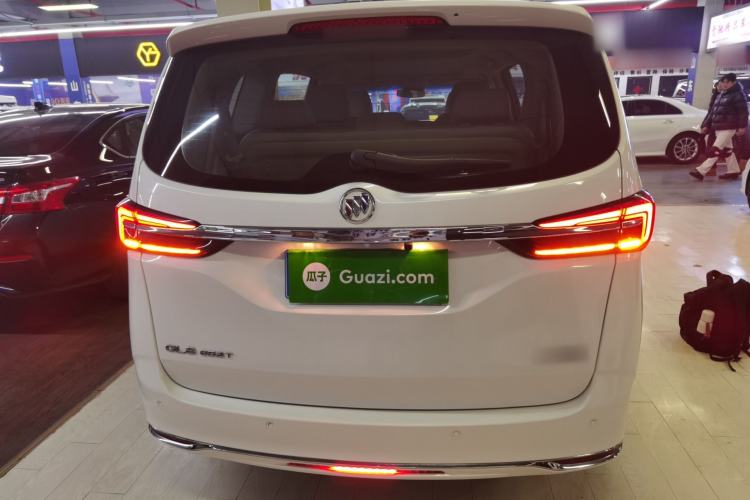 Used Buick GL8 2021 Land Cruiser Executive Class 652T Comfort Model
