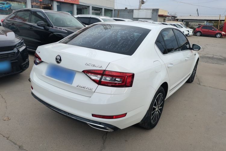Used Skoda Octavia 2018 TSI230 DSG Luxury Edition
