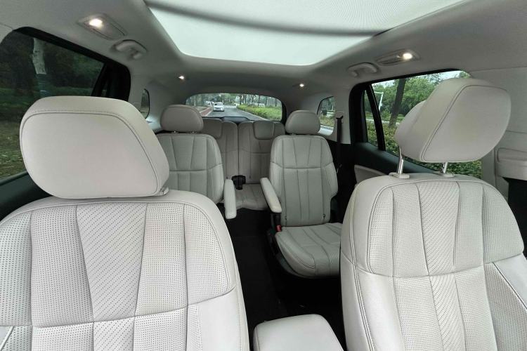 Used Nio ES8 2020 415 km Range 6-Seater Version