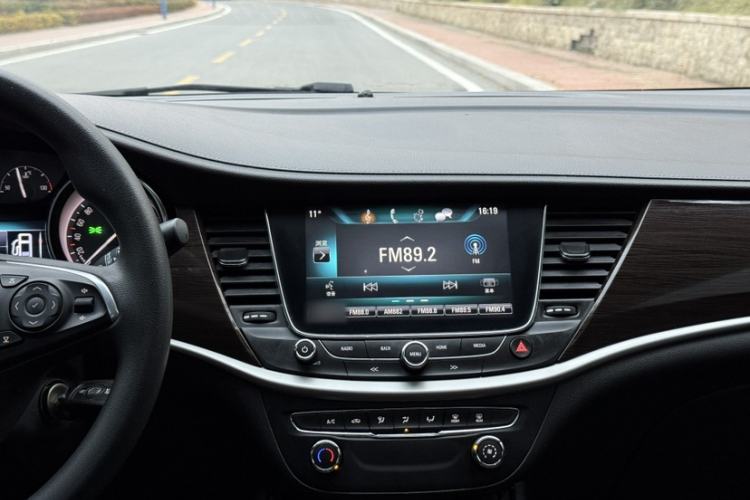 Used Buick Verano 2019 Sedan 20T Dual-Clutch Leading Model
