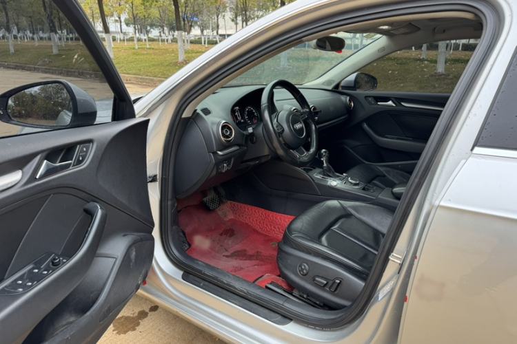 Used Audi A3 2014 Sportback 35 TFSI Automatic Comfort Model
