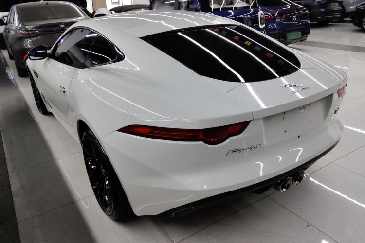 Used Jaguar F-TYPE 2015 3.0 SC Hardtop Version
