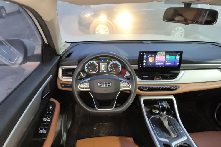 Used Geely Auto Vision X6 2020 1.4T CVT Luxury Edition
