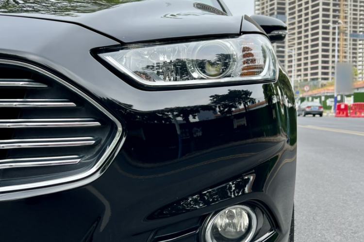 Used Ford Mondeo 2013 2.0L GTDi 200 Fashion Edition