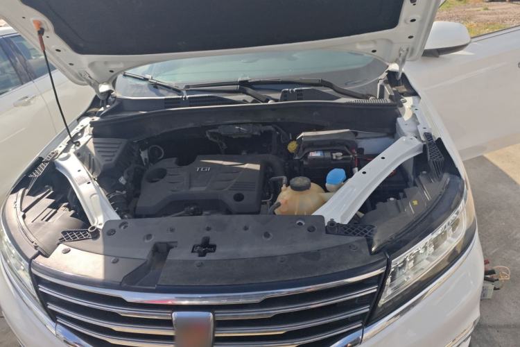 Used Roewe RX5 2019 20T Two-Wheel Drive Automatic 4G Connected Platinum Edition
