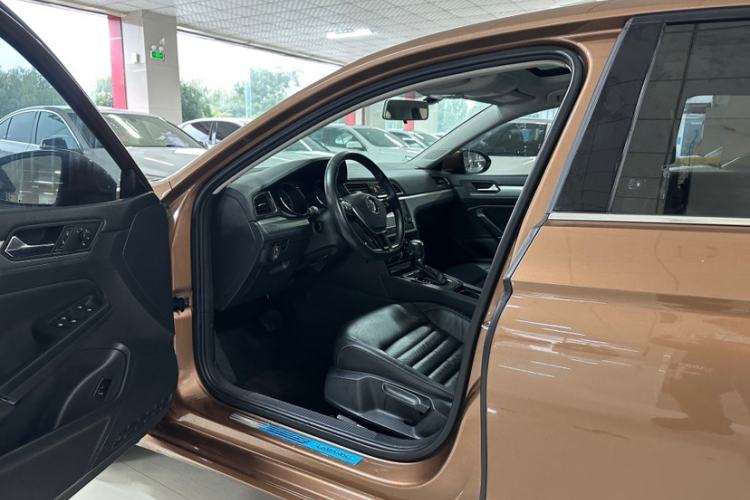 Used Volkswagen Lamando 2017 280TSI DSG Comfort Edition