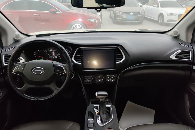 Used GAC Trumpchi GS4 2017 235T G-DCT Two-Wheel Drive Elite Edition
