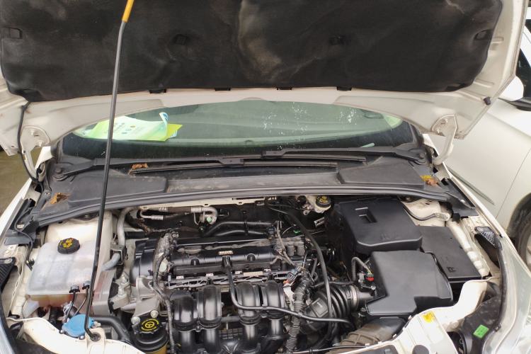 Used Ford Focus 2012 Sedan 1.6L Automatic Comfort Model
