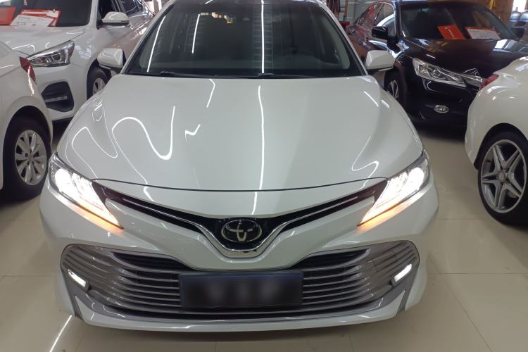 Used Toyota Camry 2019 Revised Version 2.0G Luxury Edition
