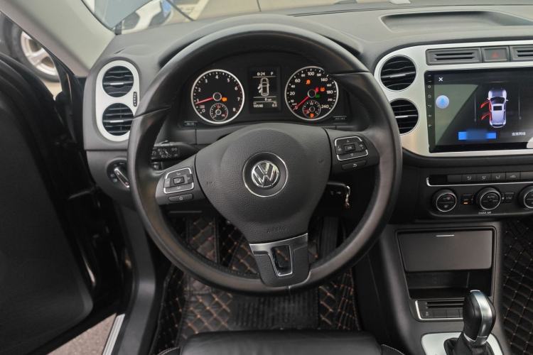 Used Volkswagen Tiguan 2017 300TSI Automatic Two-Wheel Drive Silk Road Comfort Edition