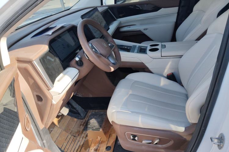 Used BYD Xia 2025 DM-i 1.5T 180km Beyond Edition
