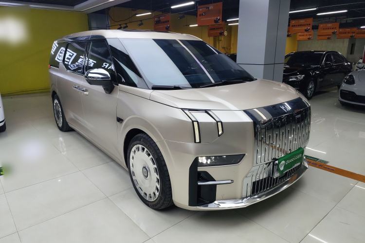 Used Zeekr 009 2022 WE Edition