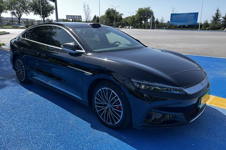 Used BYD Han 2025 EV with 701 km of Laser Radar-Enabled Intelligent Driving

