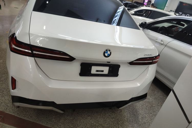 Used BMW 5 Series 2024 530Li Leading Model M Sport Package
