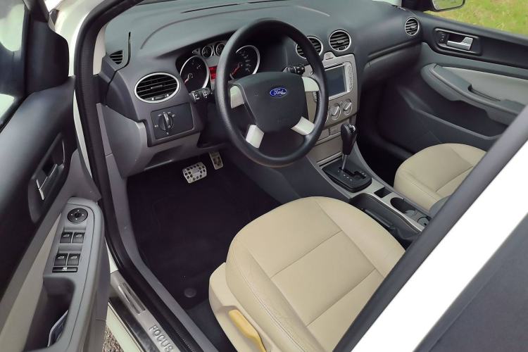 Used Ford Focus 2013 Hatchback Classic 1.8L Automatic Millionth Anniversary Edition
