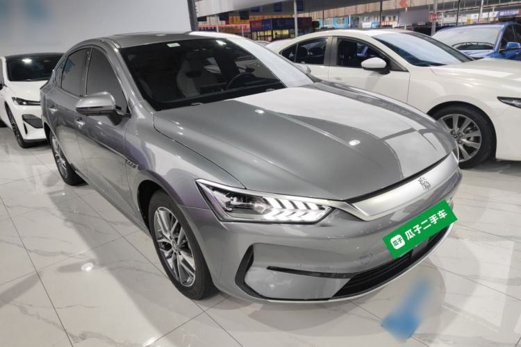 Used BYD Qin PLUS 2024 Honor Edition EV 510KM Beyond Model
