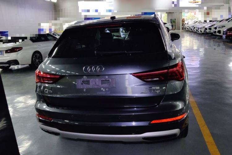 Used Audi Q3 2020 40 TFSI Fashionable and Elegant Model
