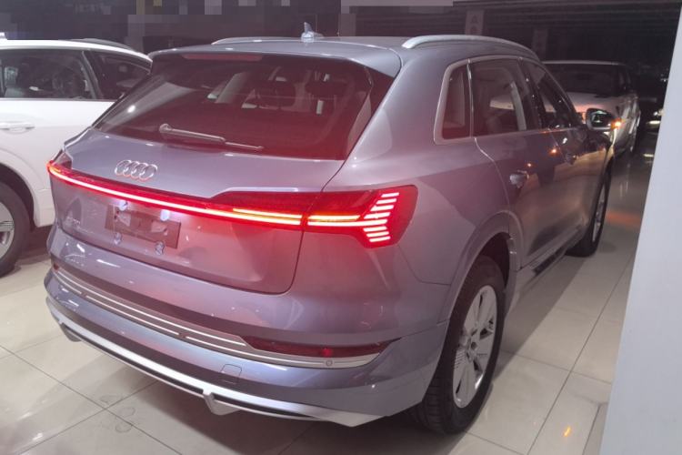 Used Audi e-tron 2021 50 quattro Luxury Edition
