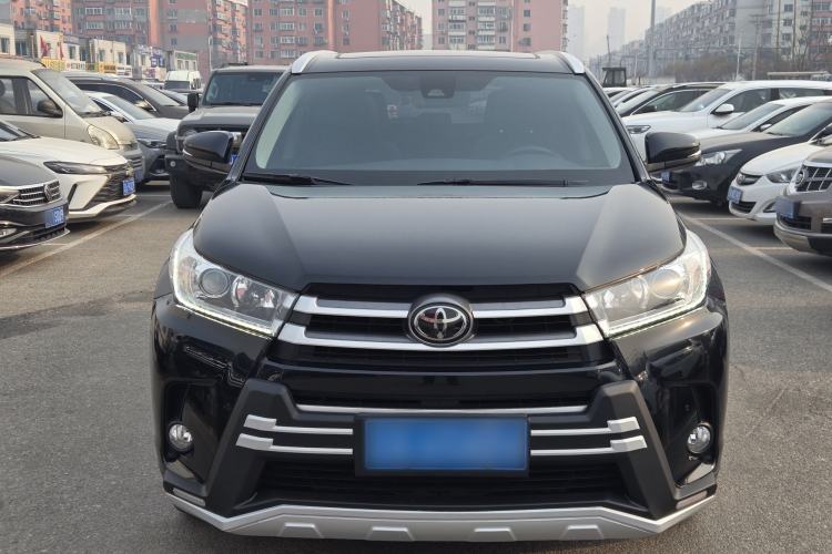 Used Toyota Highlander 2018 2.0T Four-Wheel Drive Luxury Edition 7 Seats China V Emission Standard

