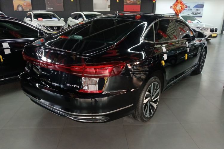 Used Volkswagen Passat 2025 Premium Version 380TSI Dragon Edition

