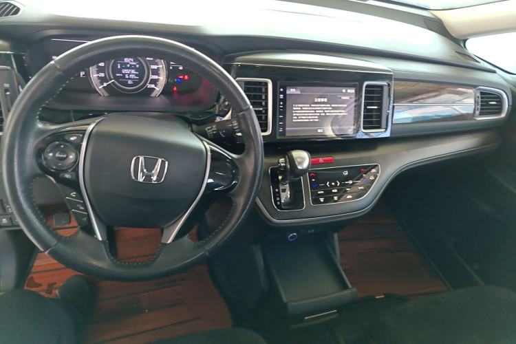 Used Honda Elysion 2016 2.4L Classic Edition
