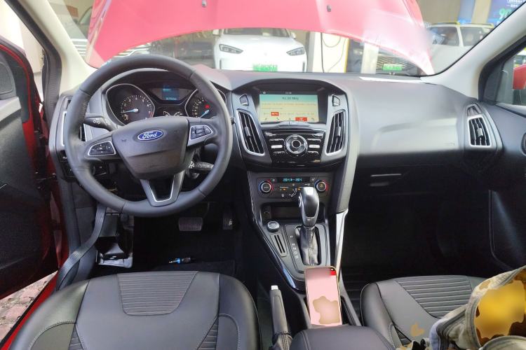 Used Ford Focus 2017 Hatchback 1.6L Automatic Fashion Edition Smart Drive Version