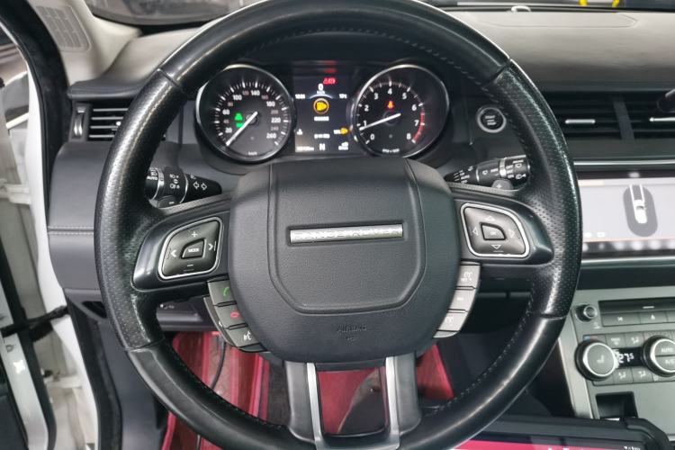 Used Land Rover Range Rover Evoque 2018 240 PS HSE DYNAMIC All-Wheel Drive Edition