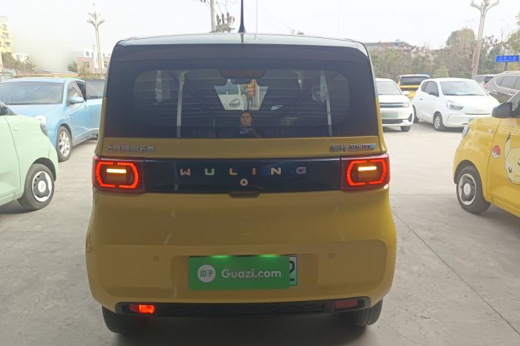Used Wuling Hongguang MINIEV 2021 Macaron Premium Model – Lithium Iron Phosphate