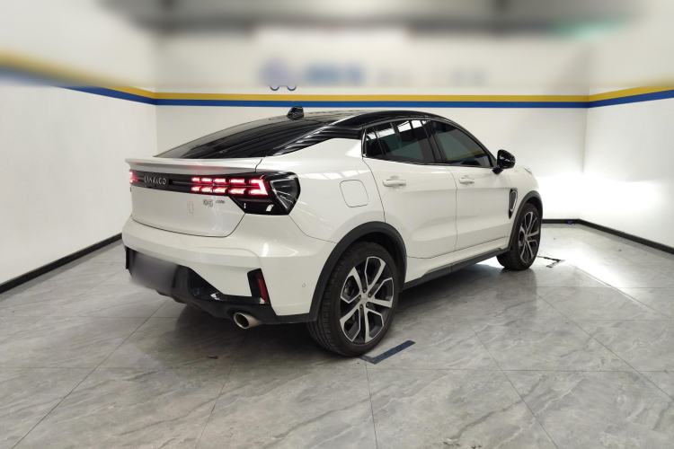 Used Lynk & Co 05 2022 2.0TD Four-Wheel Drive Dynamic Halo
