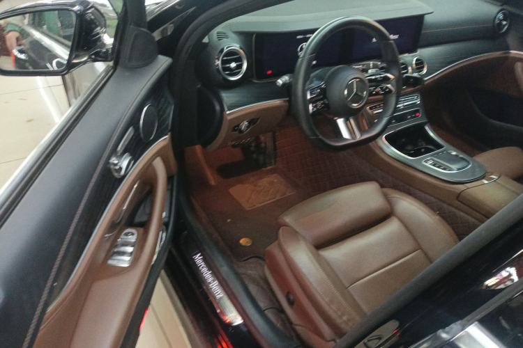 Used Mercedes-Benz E-Class 2022 Second Facelift E 300 L Sporty and Stylish Edition
