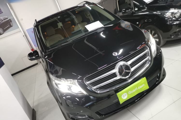 Used Mercedes-Benz V-Class 2018 V 260 L Prestige Extended Version China VI
