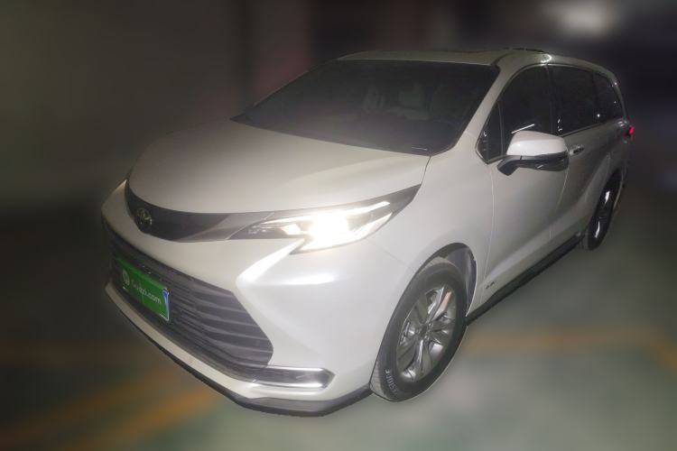 Used Toyota Sienna 2024 2.5L Hybrid Four-Wheel Drive Prestige Edition