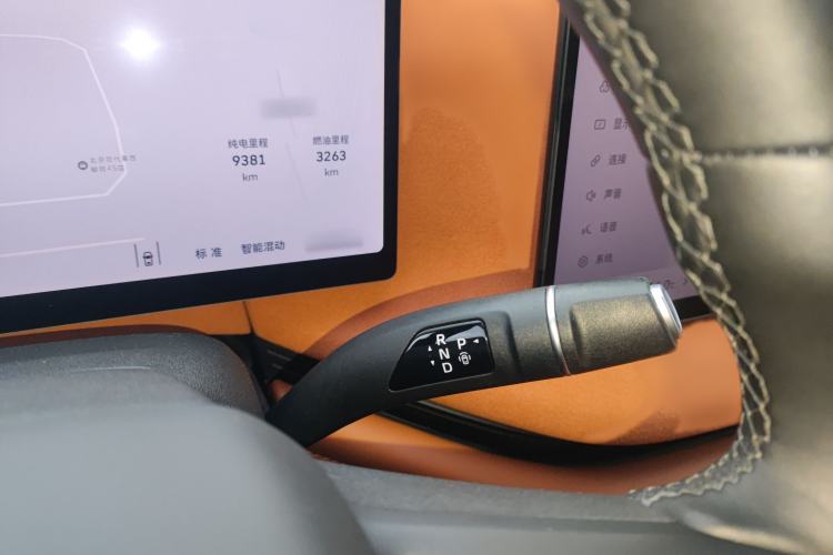 Used Wey Lanshan 2025 Four-Wheel Drive Ultra
