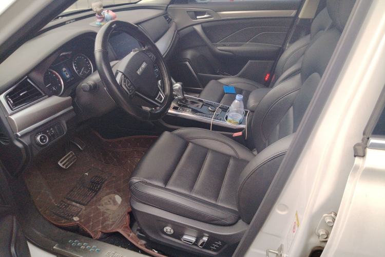 Used Haval H7 2017 Red-Label H7 2.0T Automatic Luxury Model
