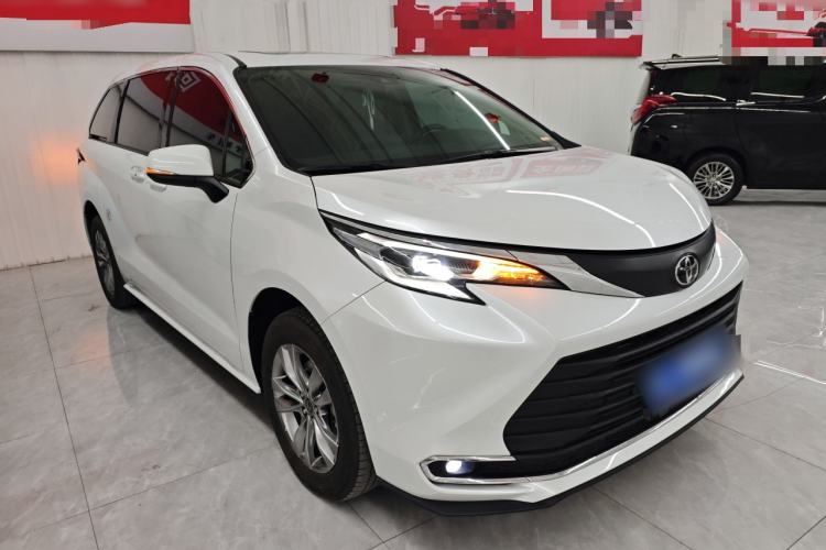 Used Toyota Sienna 2024 2.5L Hybrid Comfort Edition