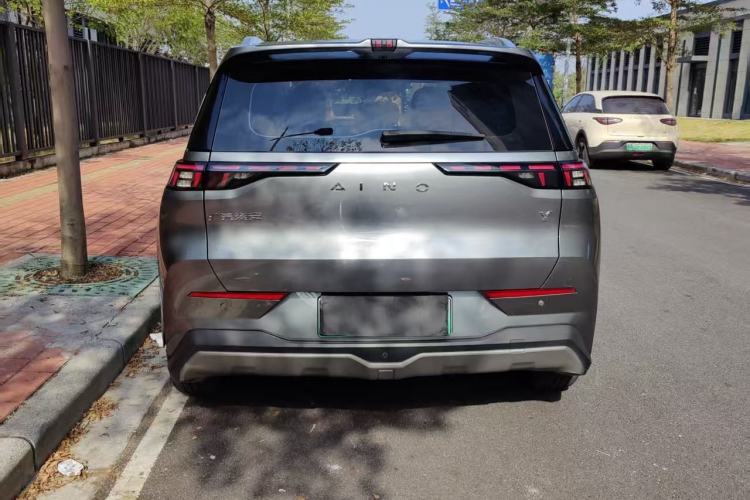 Used AION Y 2022 70 Tech Edition Lithium Iron Phosphate