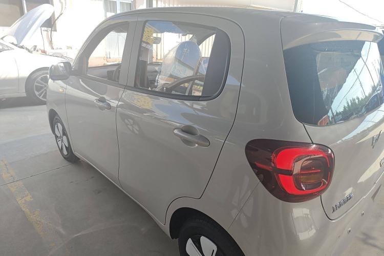 Used Wuling Hongguang MINIEV 2025 Four-Door Version Advanced Edition
